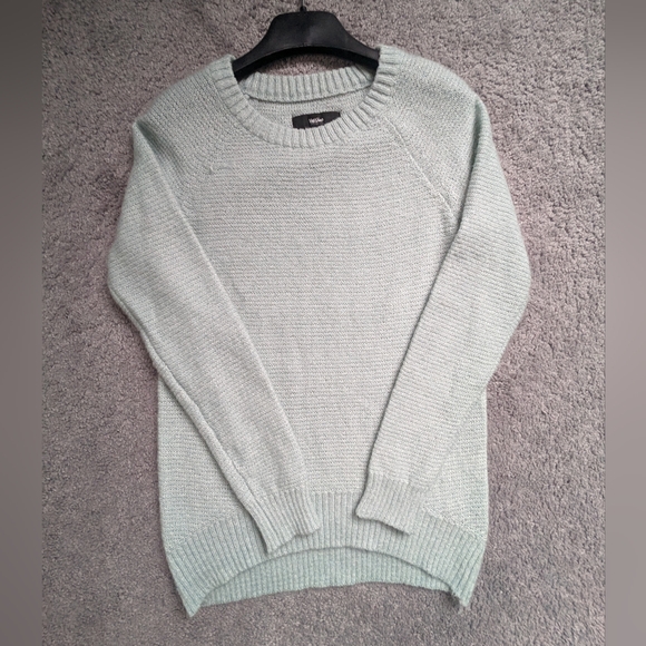 2 For $15 - Mossimo top - Picture 6 of 7